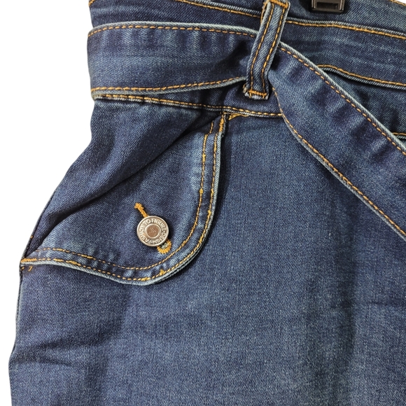 Fashion To Figure Jeans Size 28 Womens Plus Size New WIth Tags Waist 50" Stretch - Picture 4 of 13